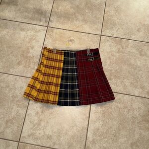 No Boundaries Vintage OG Plaid Red Yellow Green Black White Mini Skirt